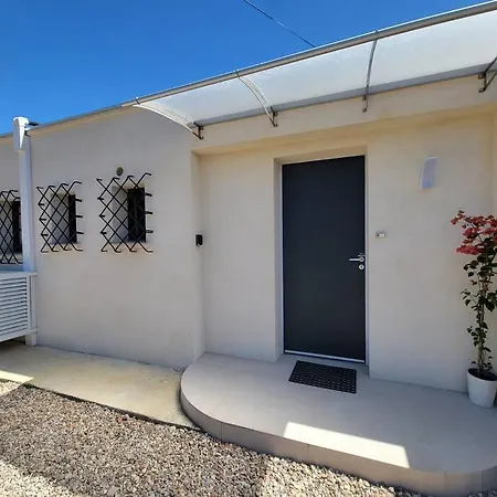 Le Cabanon, Pieds Dans L'eau, Vue Exceptionnelle Fréjus