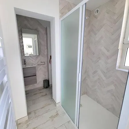 Le Cabanon, Pieds Dans L'eau, Vue Exceptionnelle Feriehus *