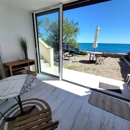 Le Cabanon, Pieds Dans L'eau, Vue Exceptionnelle Fréjus