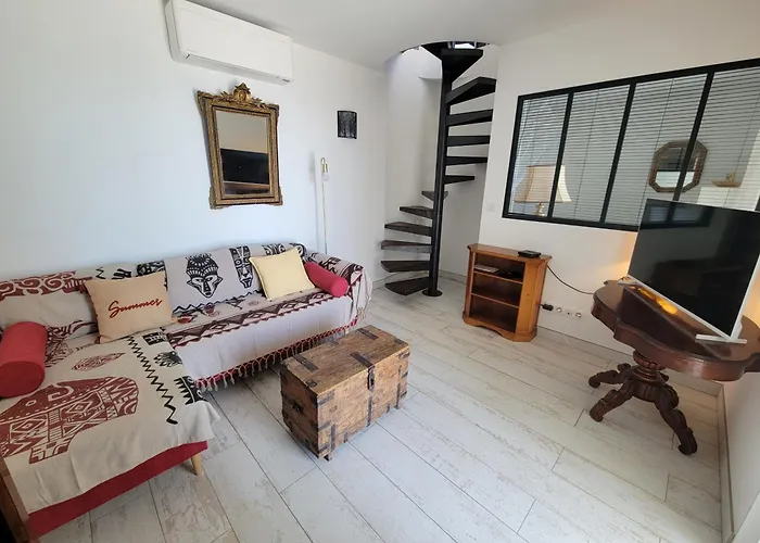 Le Cabanon, Pieds Dans L'eau, Vue Exceptionnelle * Fréjus